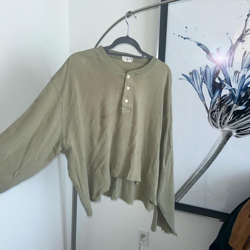 J-crew cropped xl tee soft cotton beautiful olive color